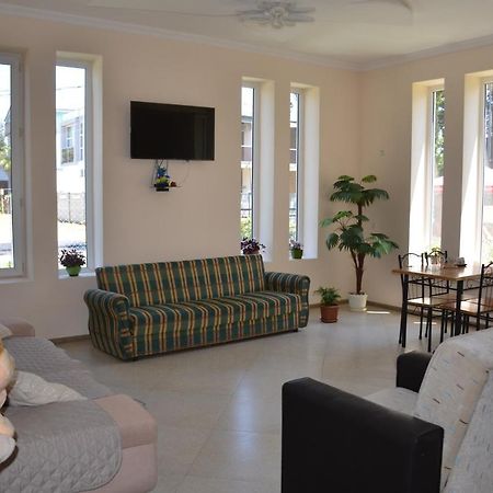 Maka Bed & Breakfast Ureki Ngoại thất bức ảnh