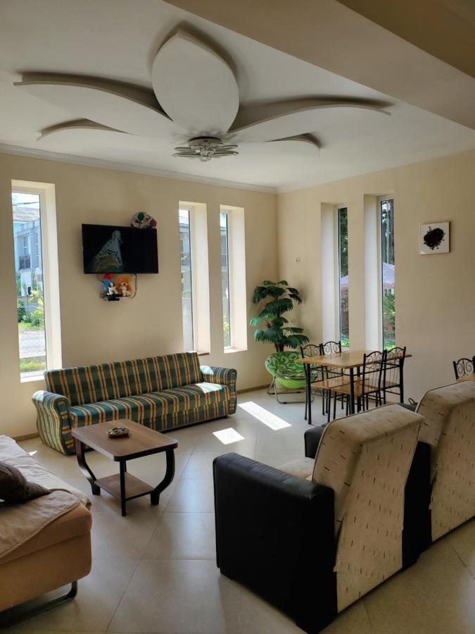Maka Bed & Breakfast Ureki Ngoại thất bức ảnh